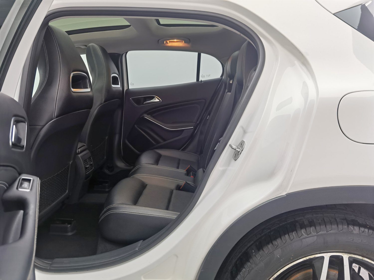 Used Mercedes-Benz GLA 2016 2.0 AT