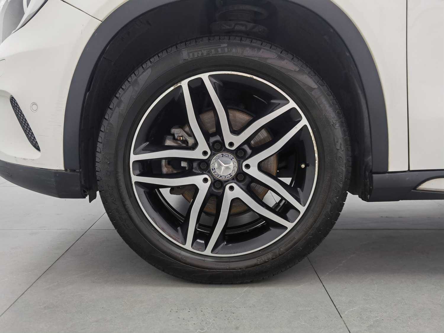 Used Mercedes-Benz GLA 2016 2.0 AT
