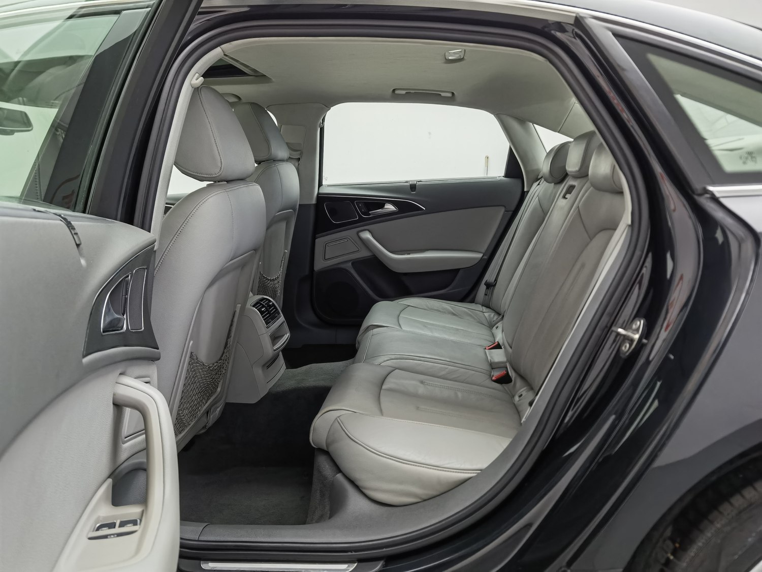 Used Audi A6L 2014 2.0 AT