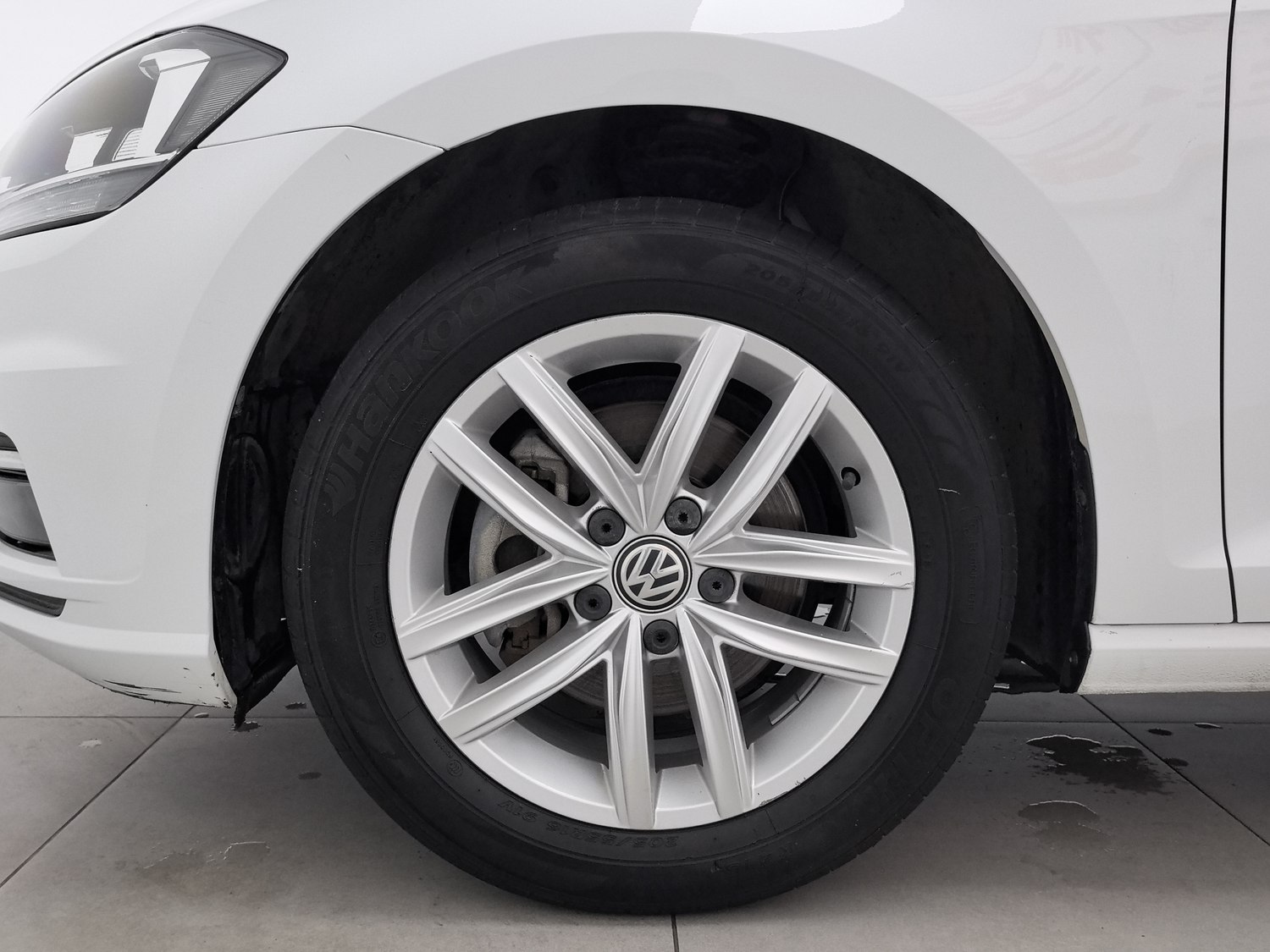 Used Volkswagen Golf 2018 1.6 AT