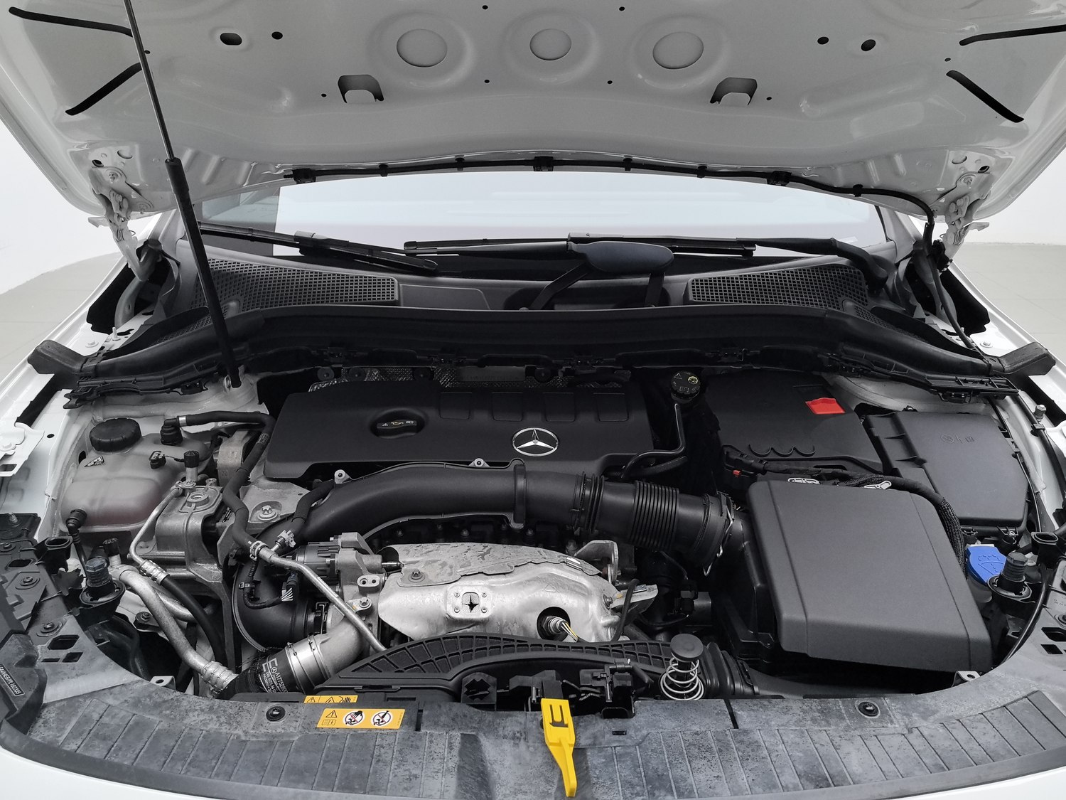 Used Mercedes-Benz GLA 2023 2.0 AT