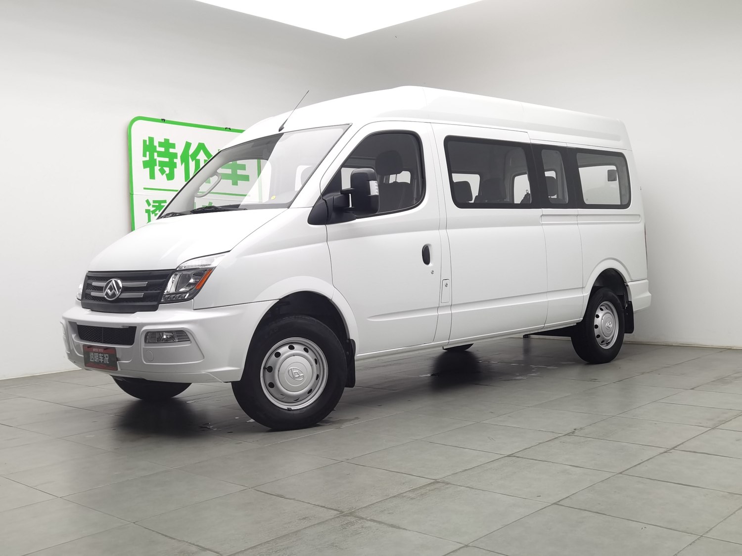 Used SAIC MAXUS V80 2021 2.0 MT