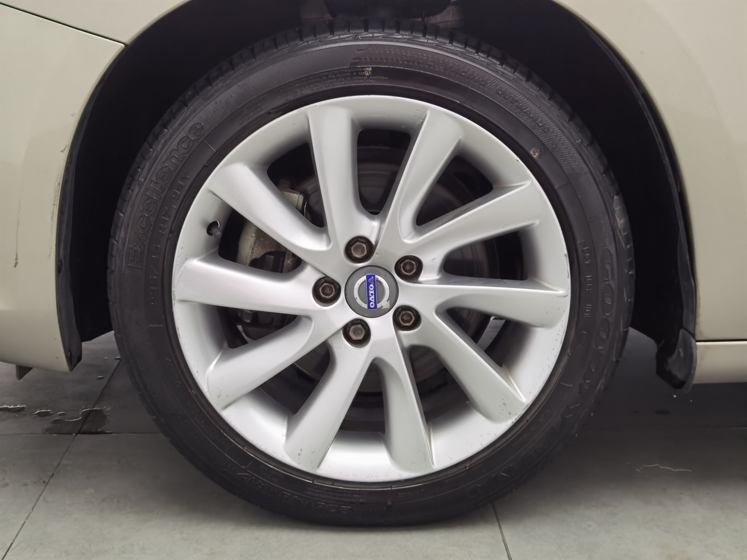 Used Volvo S60 2016 2.0 AT