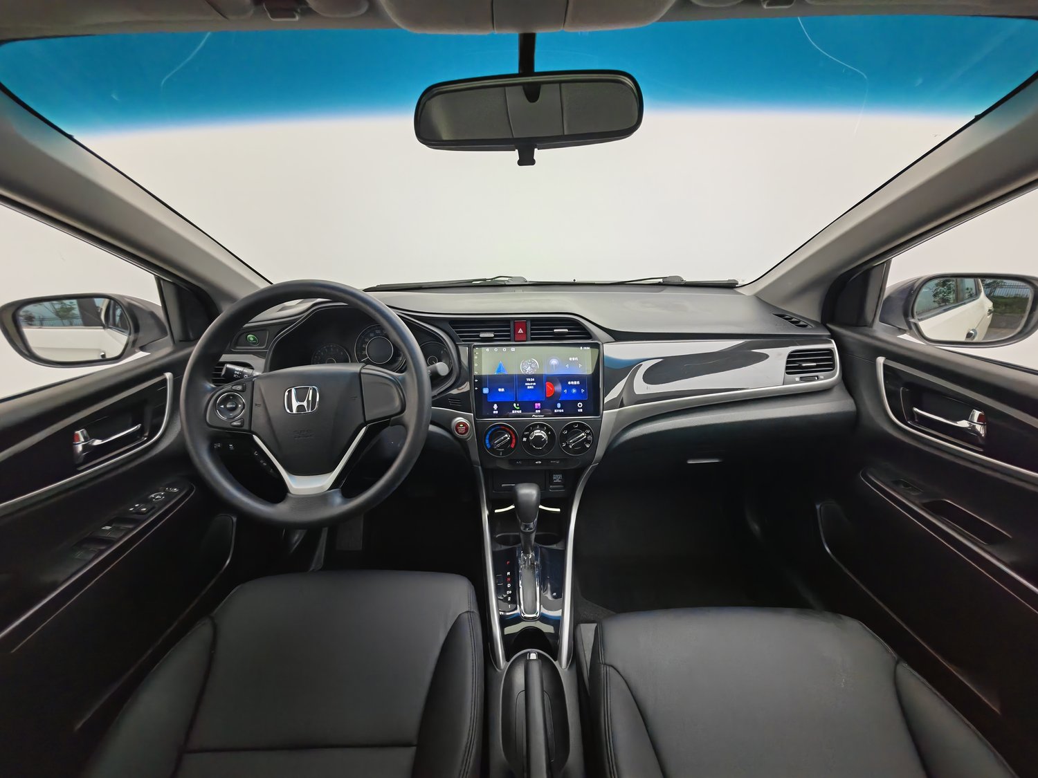 Used Honda Crider 2015 1.8 AT