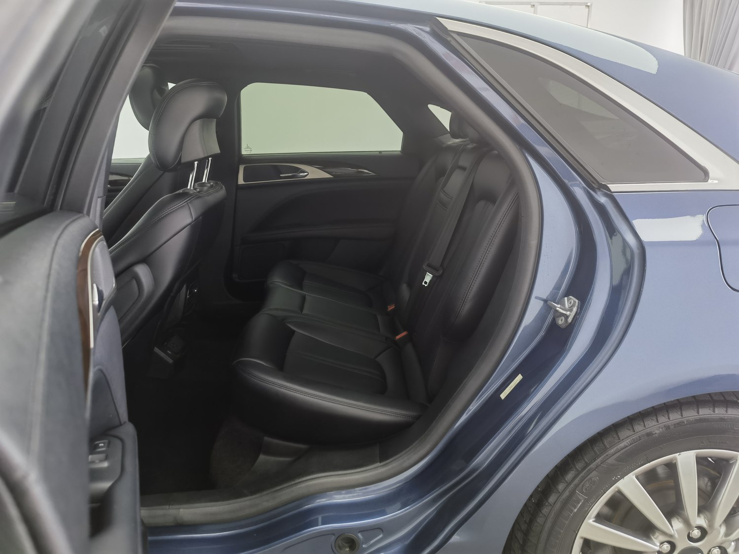 Used Lincoln MKZ 2019 2.0 AT