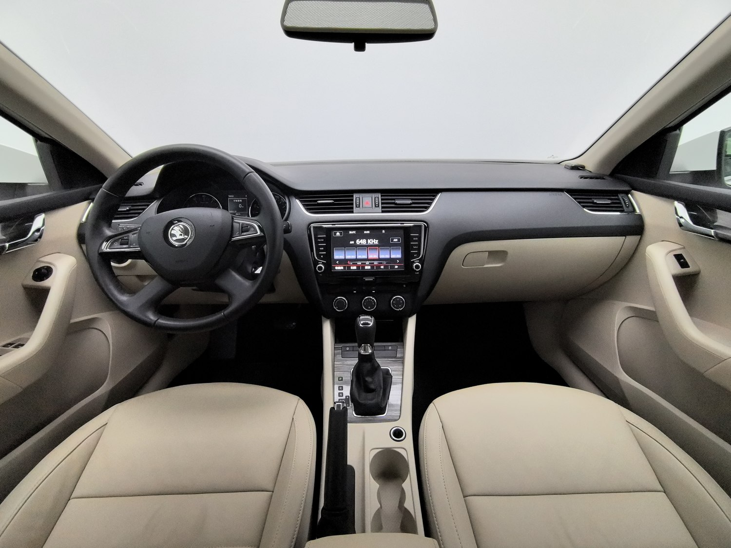 Used Skoda Octavia 2015 1.6 AT