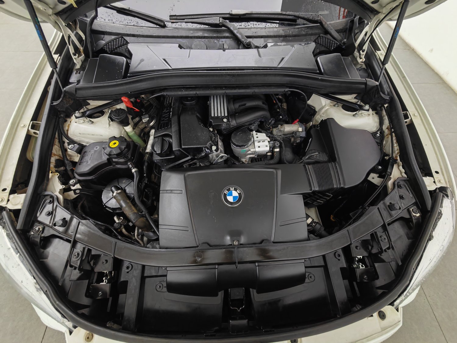 Used BMW X1 2013 2.0 AT