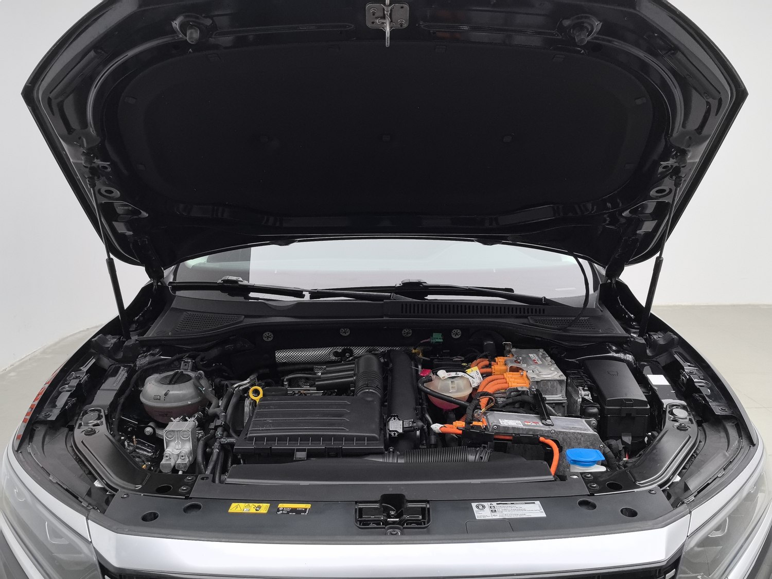 Used Volkswagen Passat NEV 2022 1.4 AT