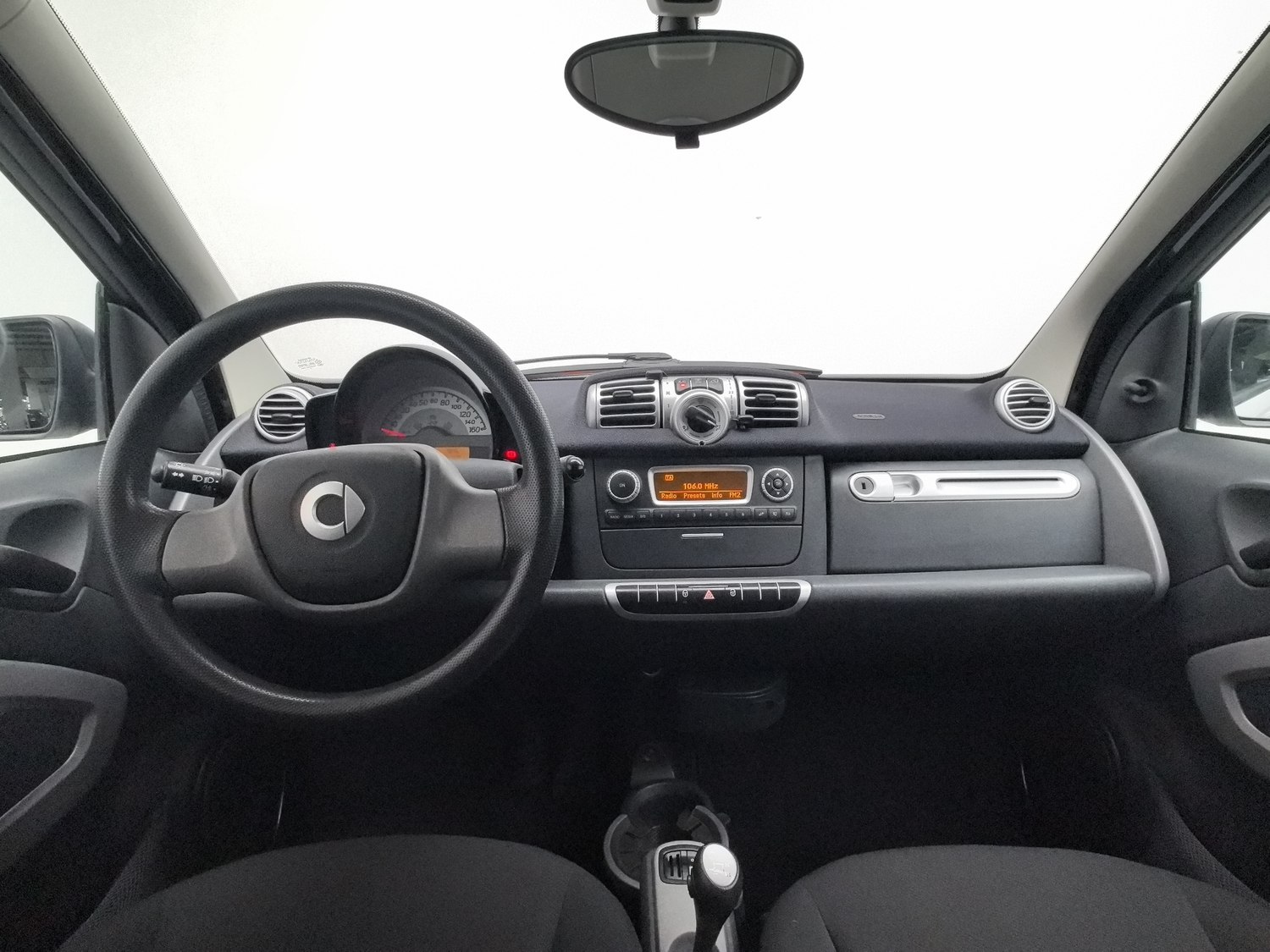 Used smart fortwo 2012 1.0 AT