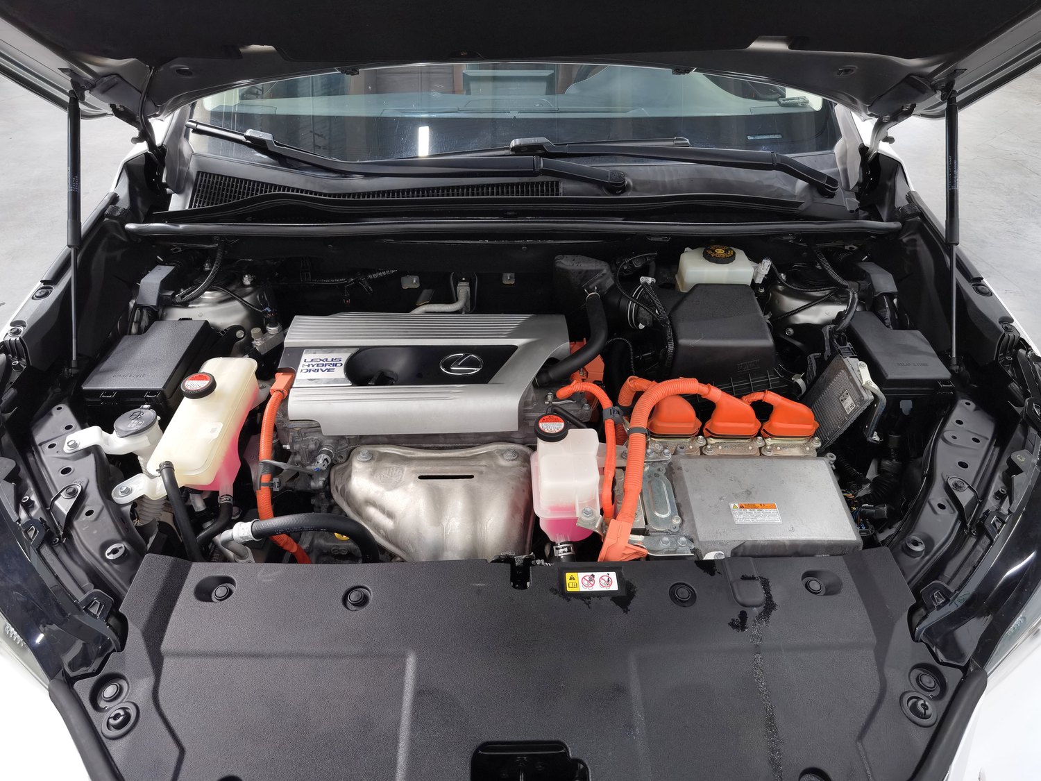 Used Lexus NX 2015 2.5 AT