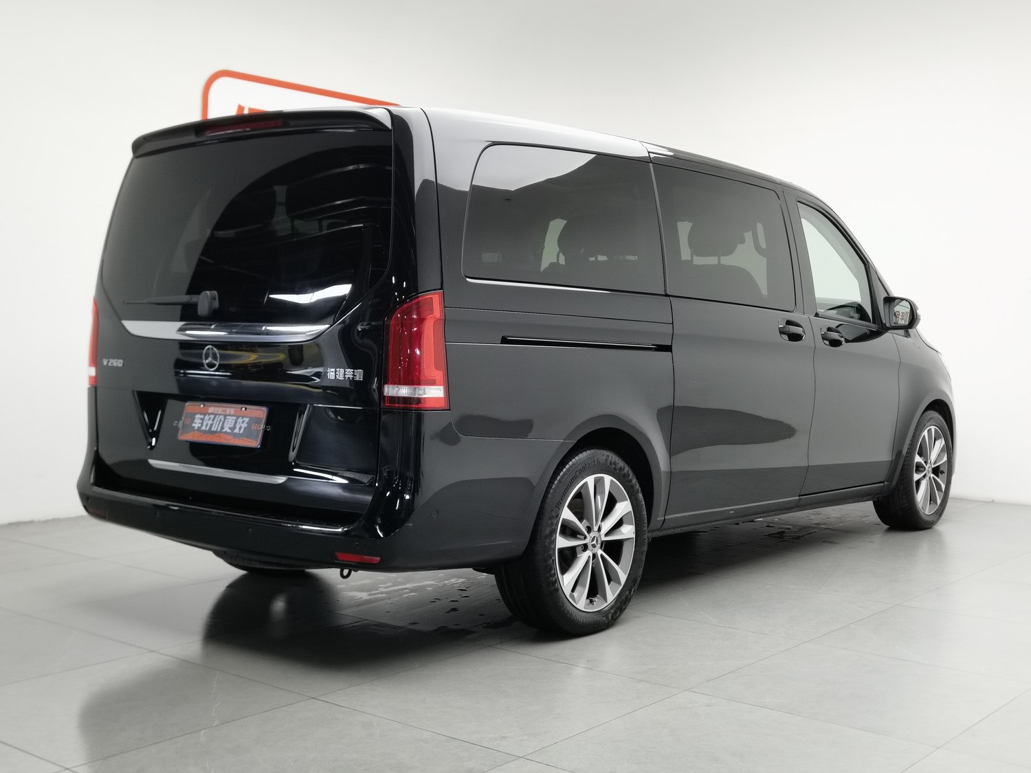 Used Mercedes-Benz V-Class 2021 2.0 AT