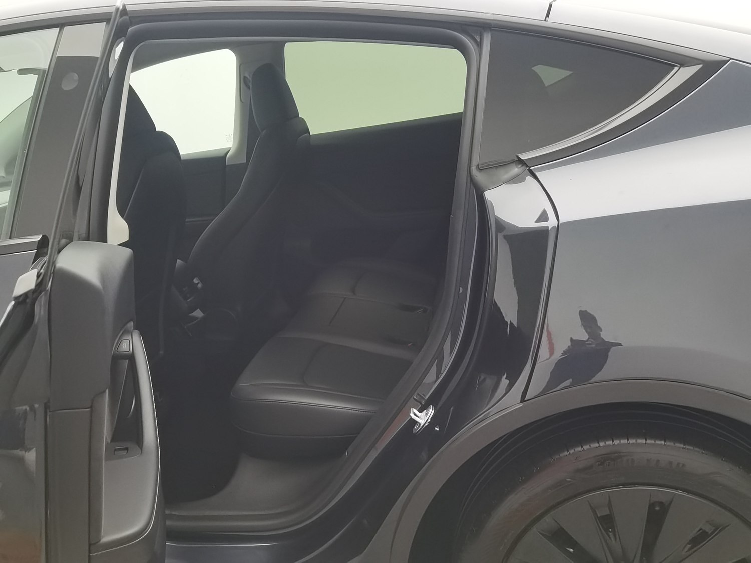 Used Tesla Model Y 2024
