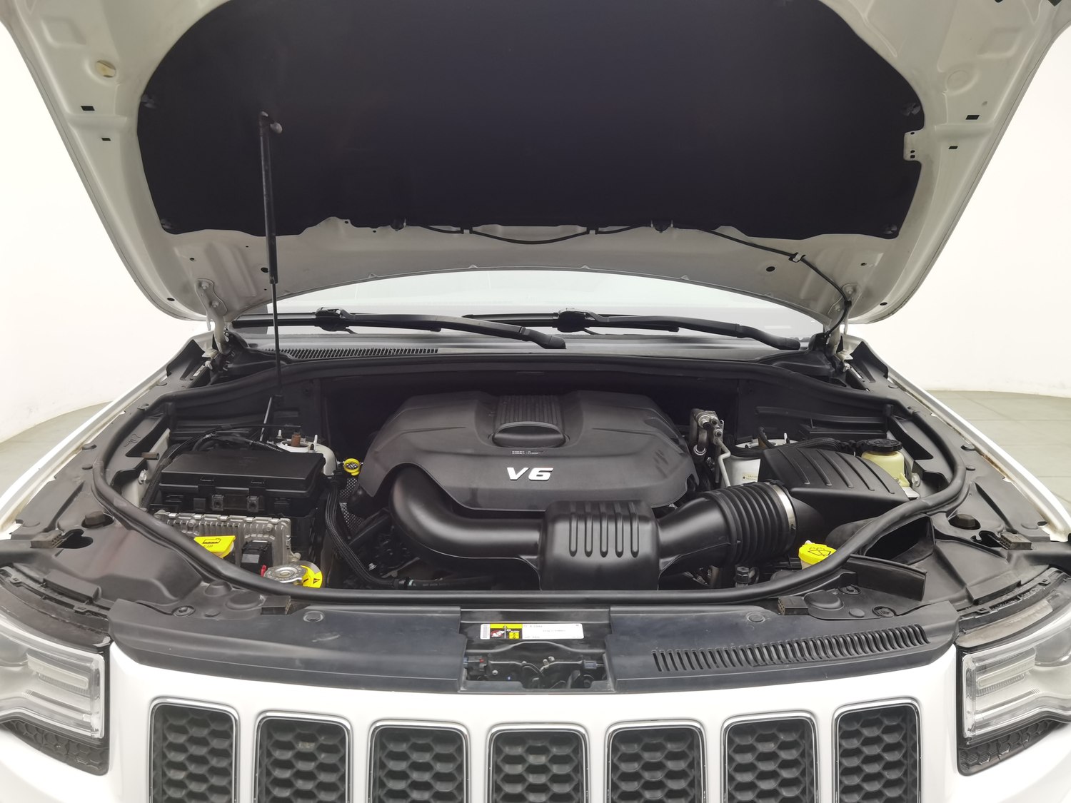 Used Jeep Grand Cherokee (Import) 2015 3.6 AT