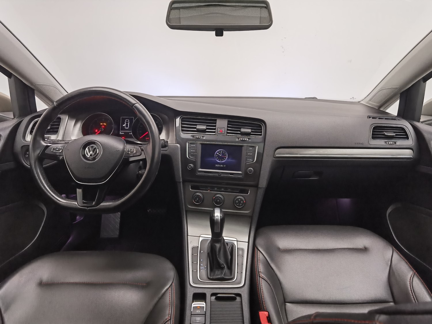 Used Volkswagen Golf 2015 1.6 AT