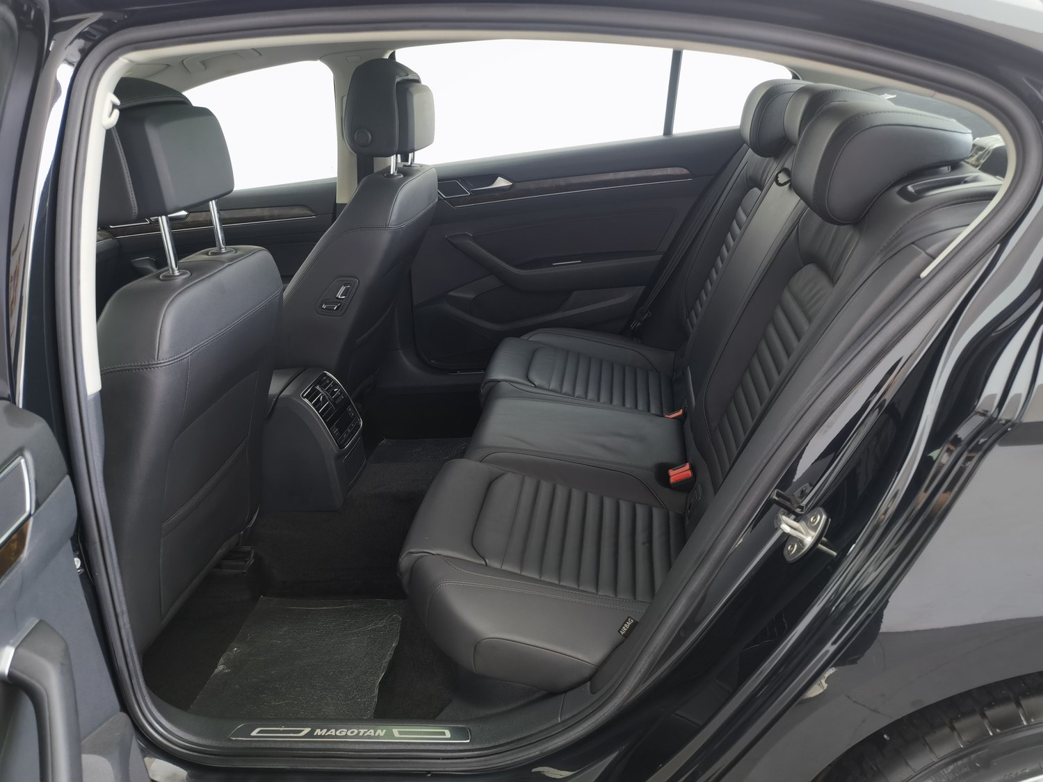Used Volkswagen Magotan 2018 1.8 AT