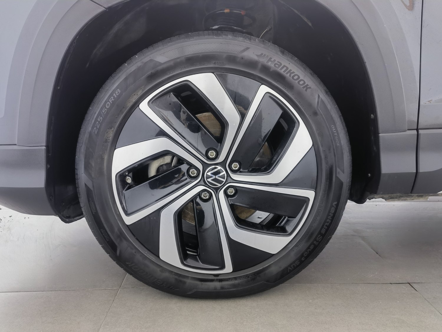 Used Volkswagen Tharu 2023 1.5 AT