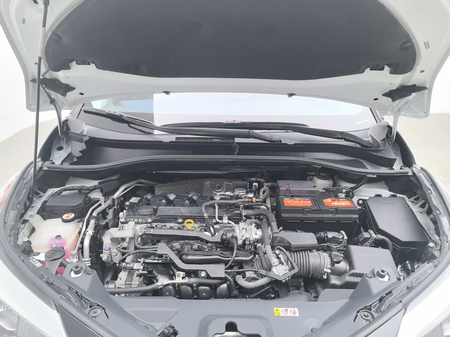 Used Toyota C-HR 2021 2.0 AT