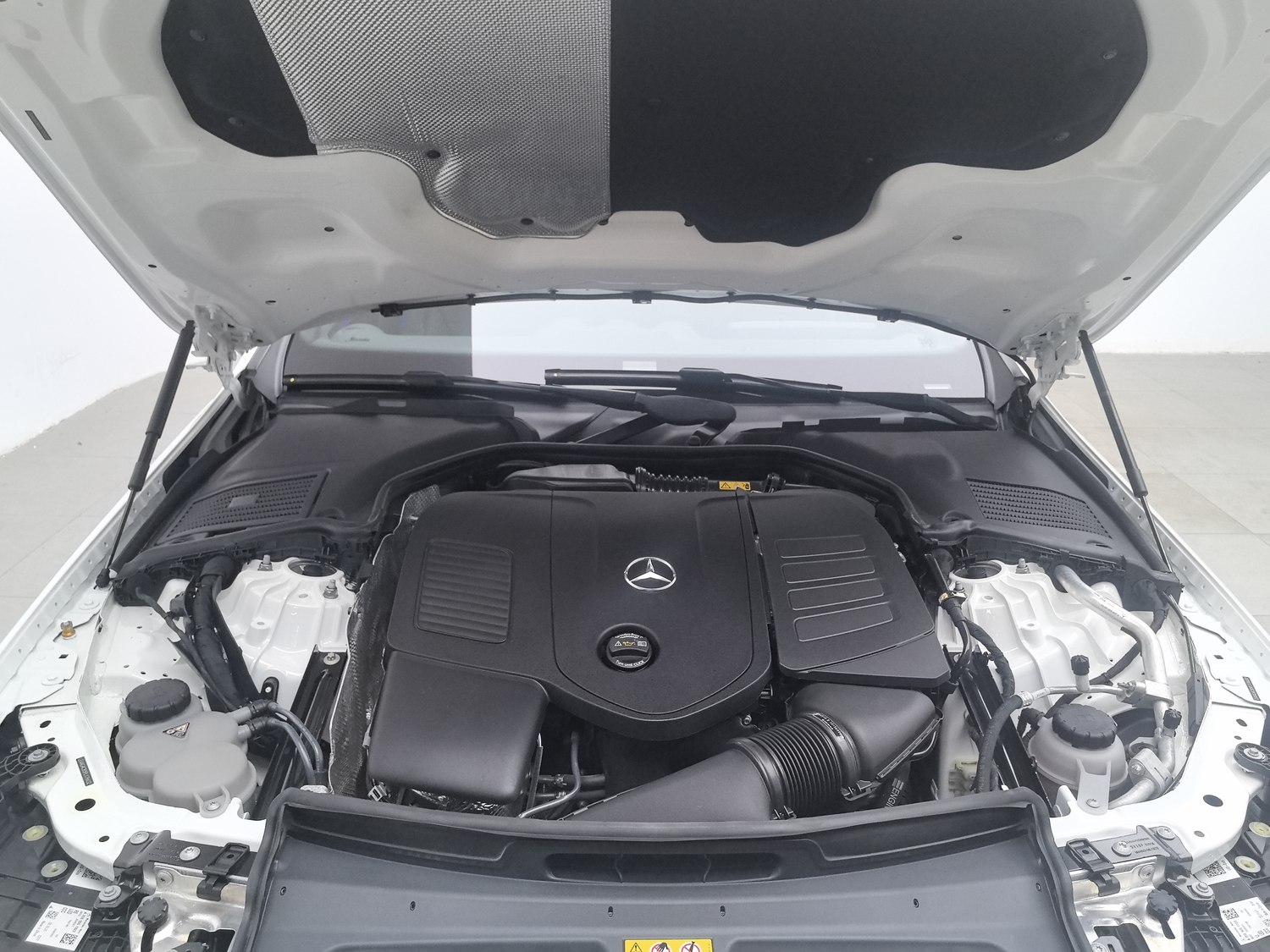 Used Mercedes-Benz C-Class 2023 1.5 AT