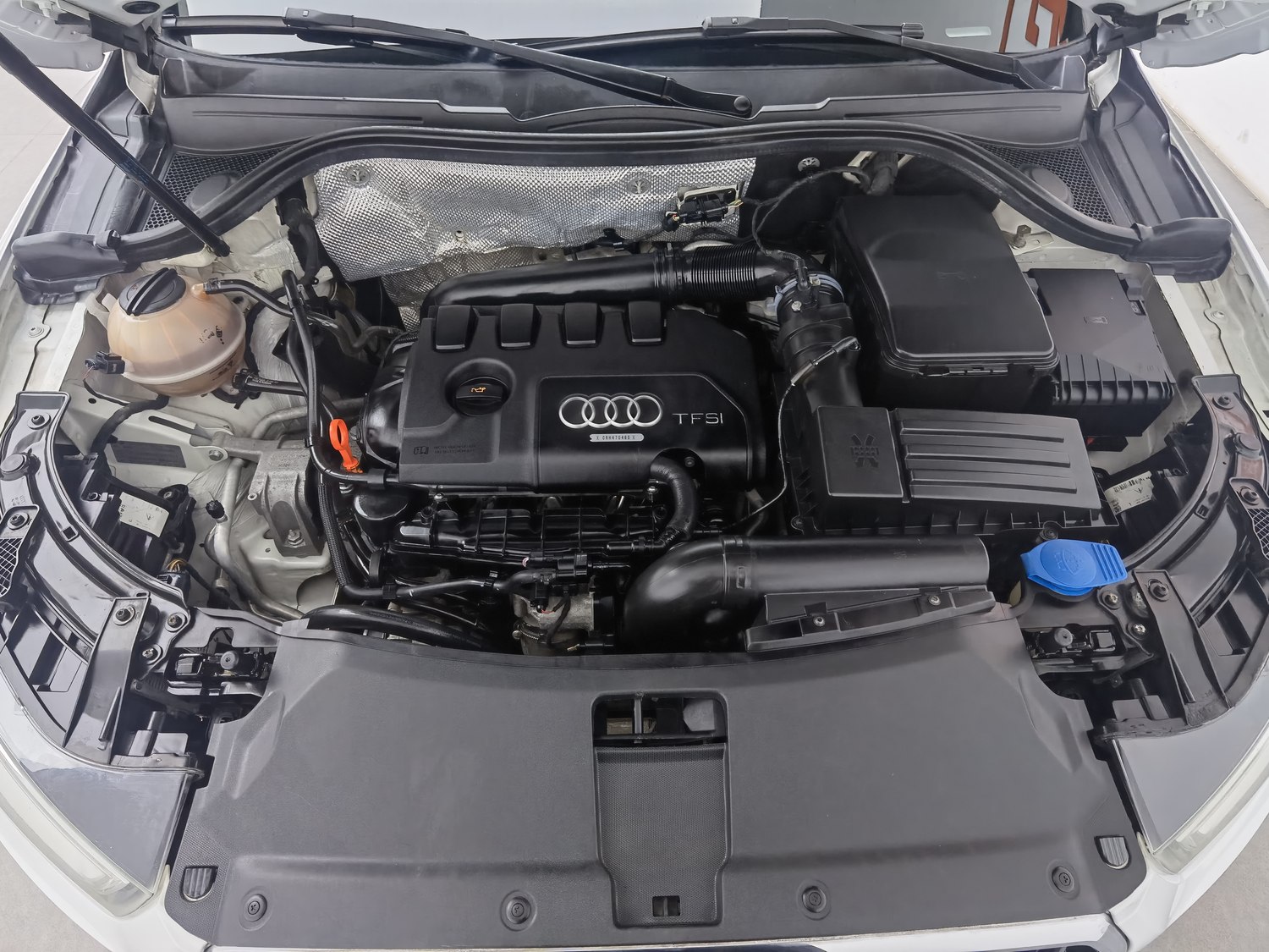 Used Audi Q3 2015 2.0 AT