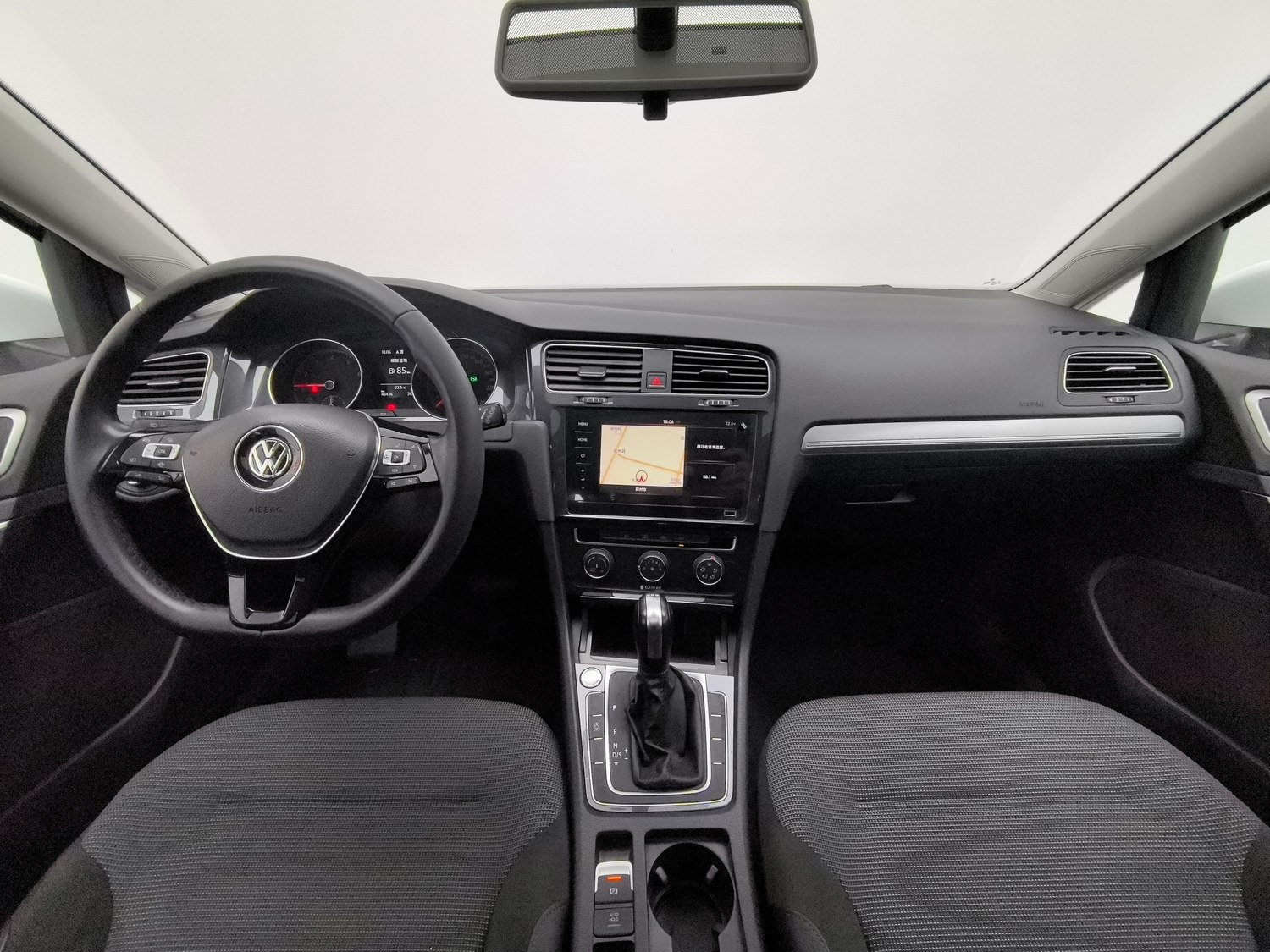 Used Volkswagen Golf 2020 1.4 AT