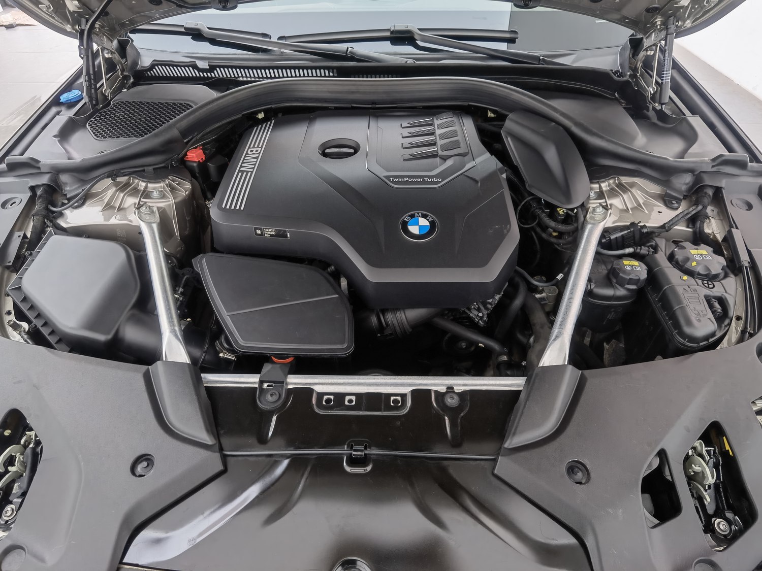 Used BMW THE5 2021 2.0 AT