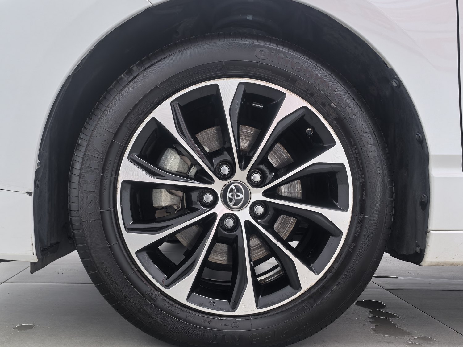 Used Toyota Avalon 2022 2.5 AT