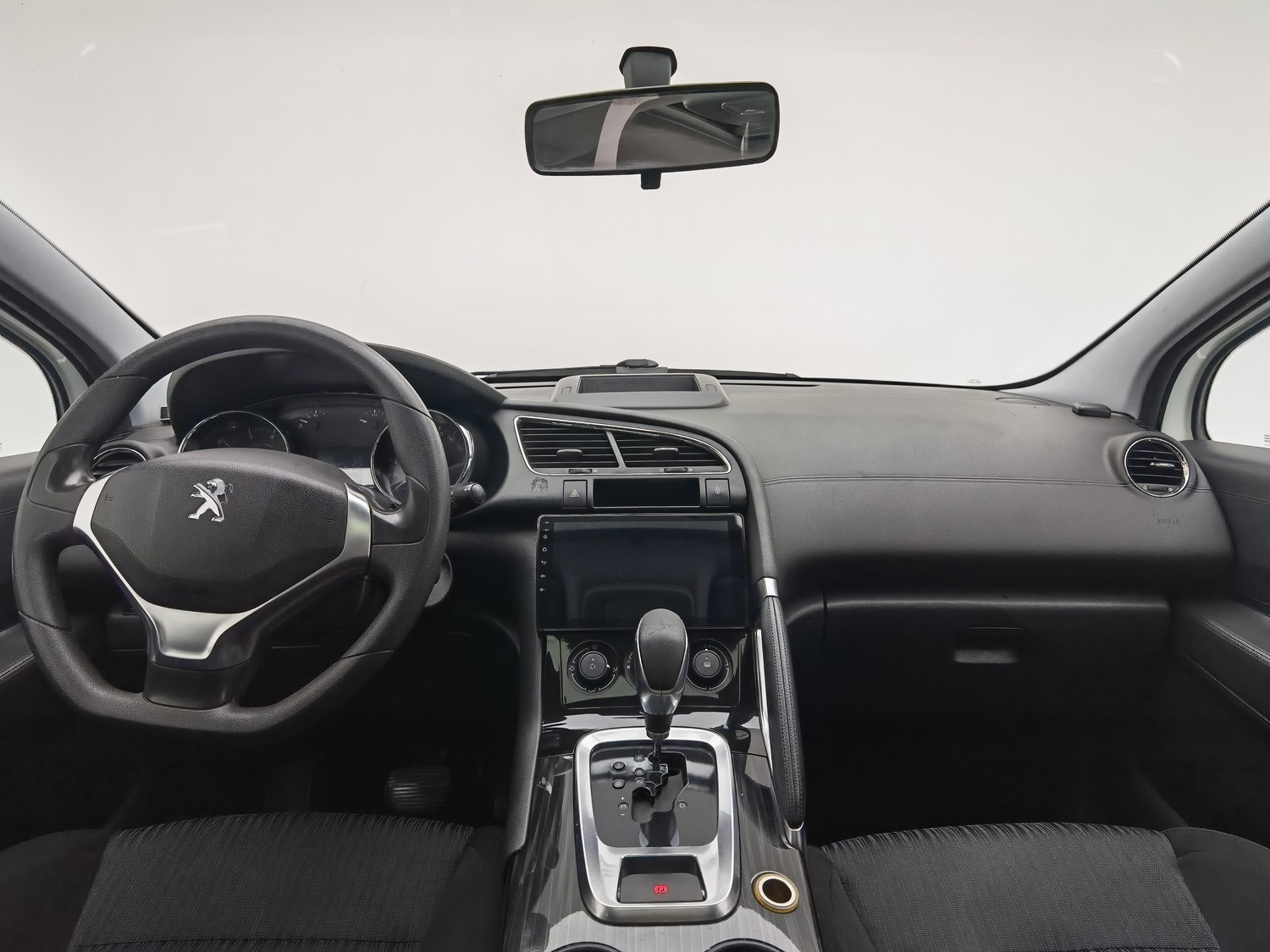 Used Peugeot 3008 2015 2.0 AT