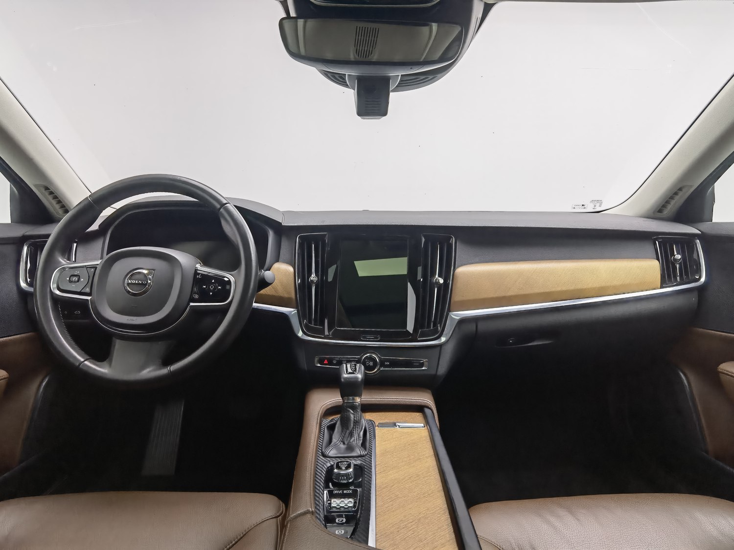 Used Volvo S90 2020 2.0 AT