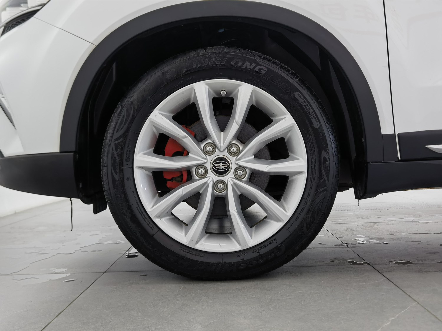 Used FAW Senya R8 2020 1.6 AT
