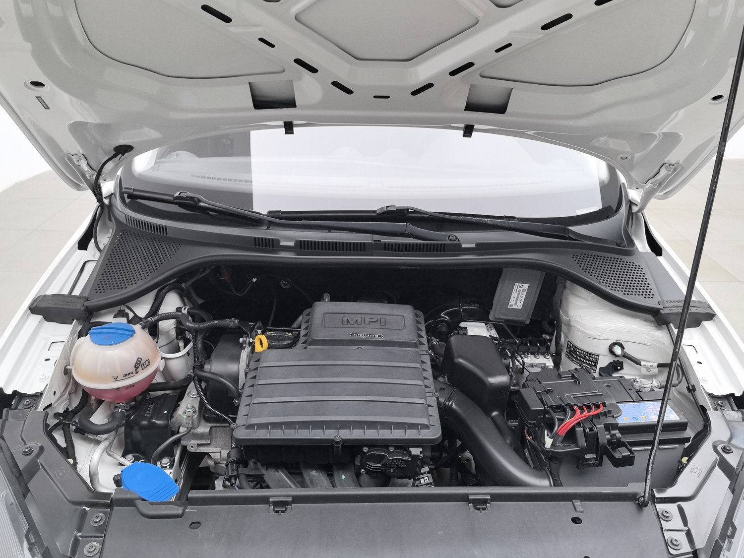 Used Volkswagen Jetta 2015 1.6 MT