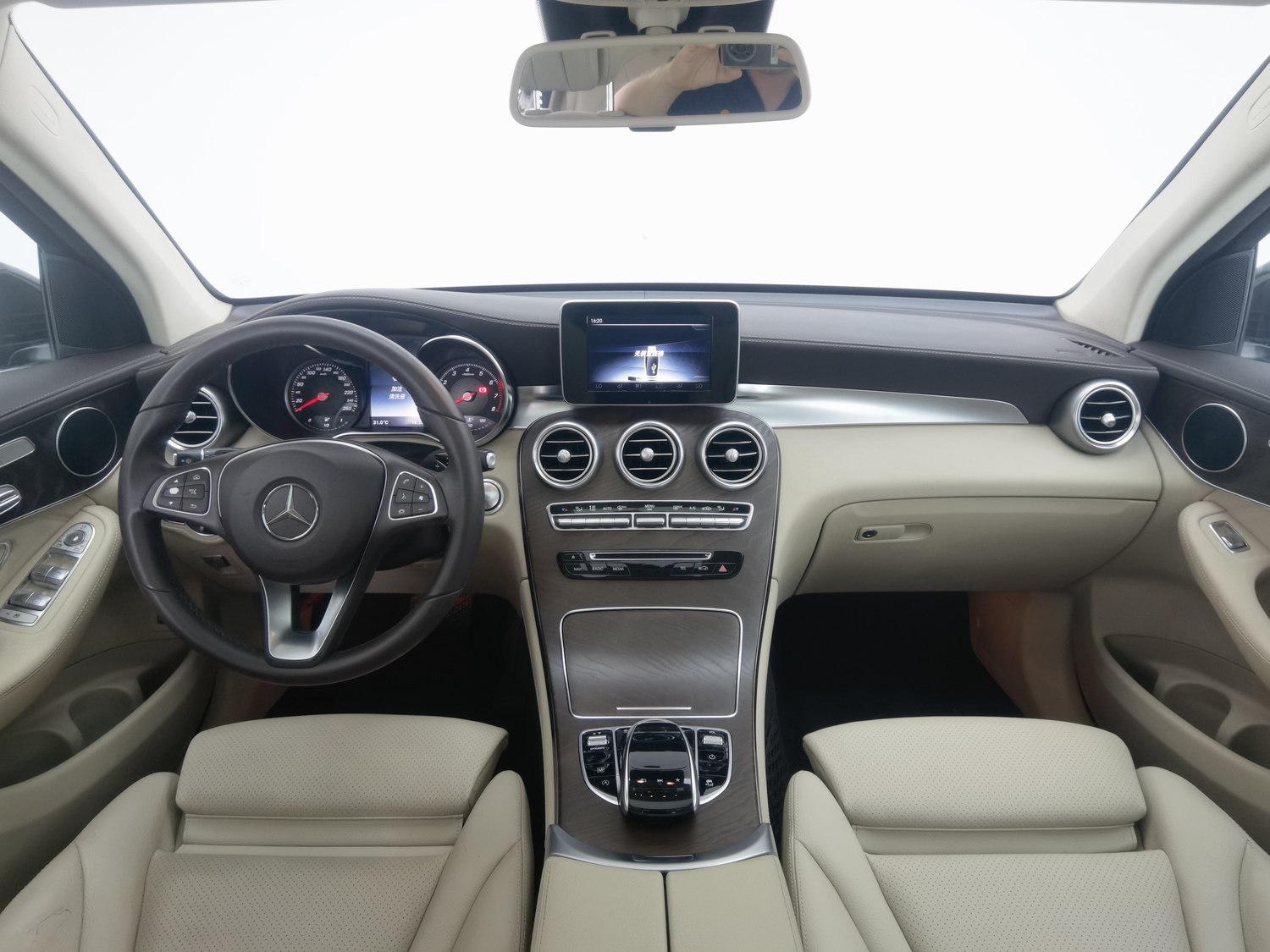 Used Mercedes-Benz GLC 2017 2.0 AT