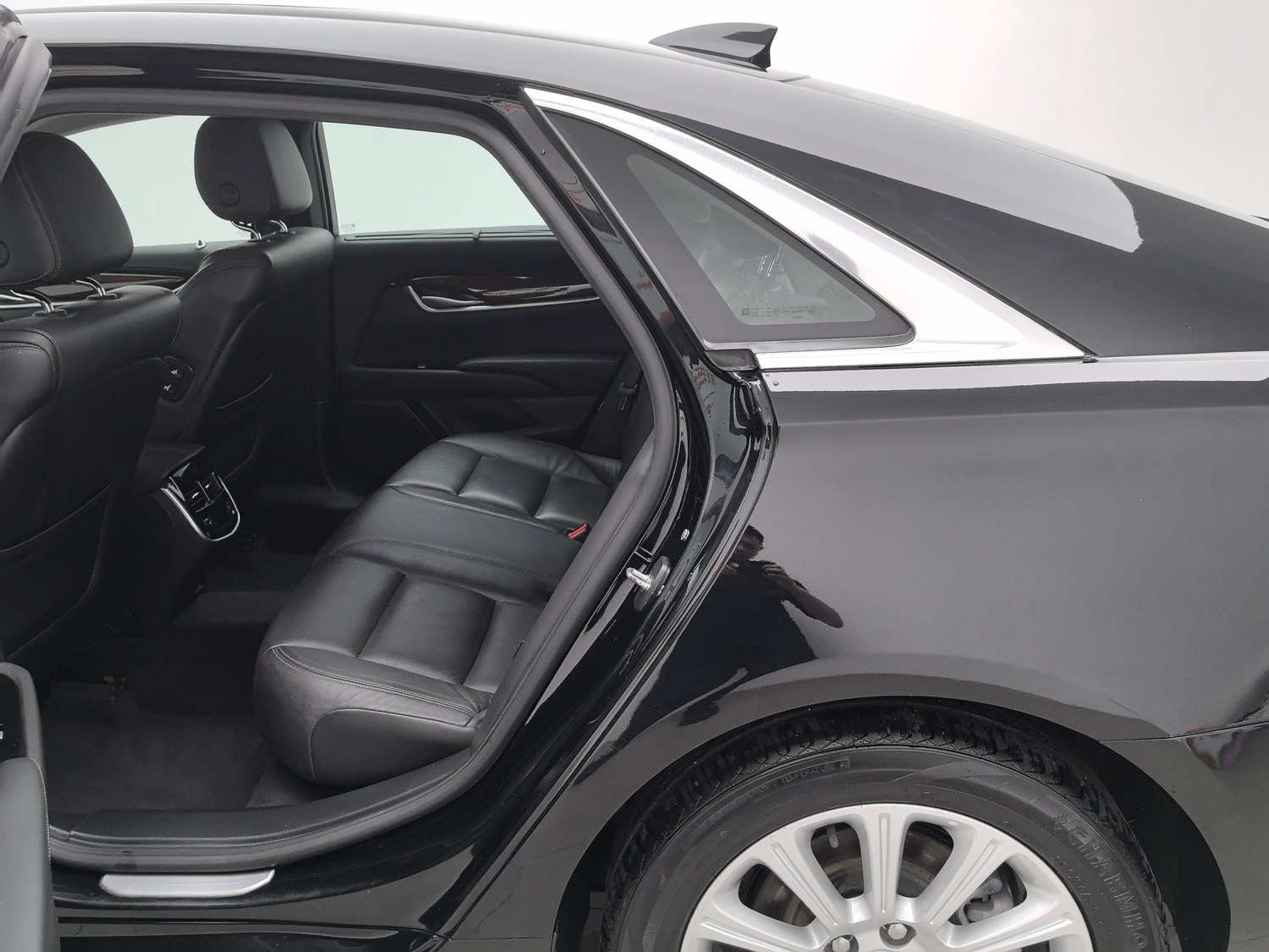 Used Cadillac XTS 2017 2.0 AT