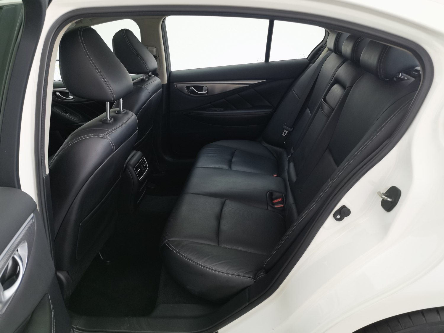 Used Infiniti Q50L 2016 2.0 AT