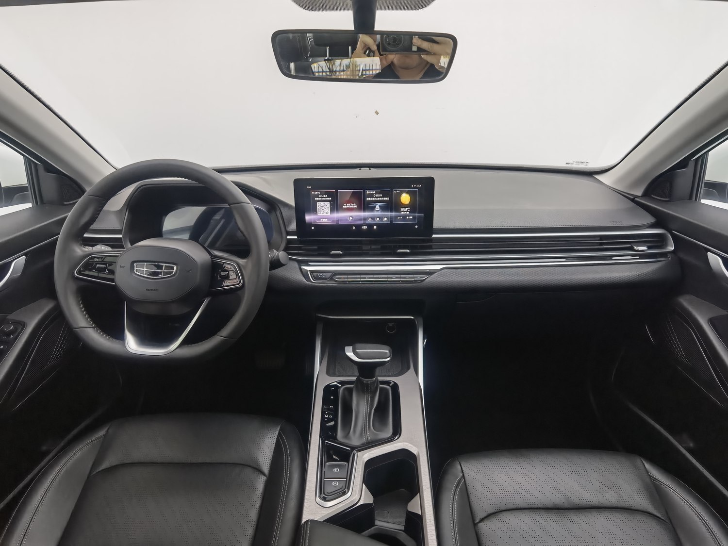 Used Geely Emgrand 2022 1.5 AT