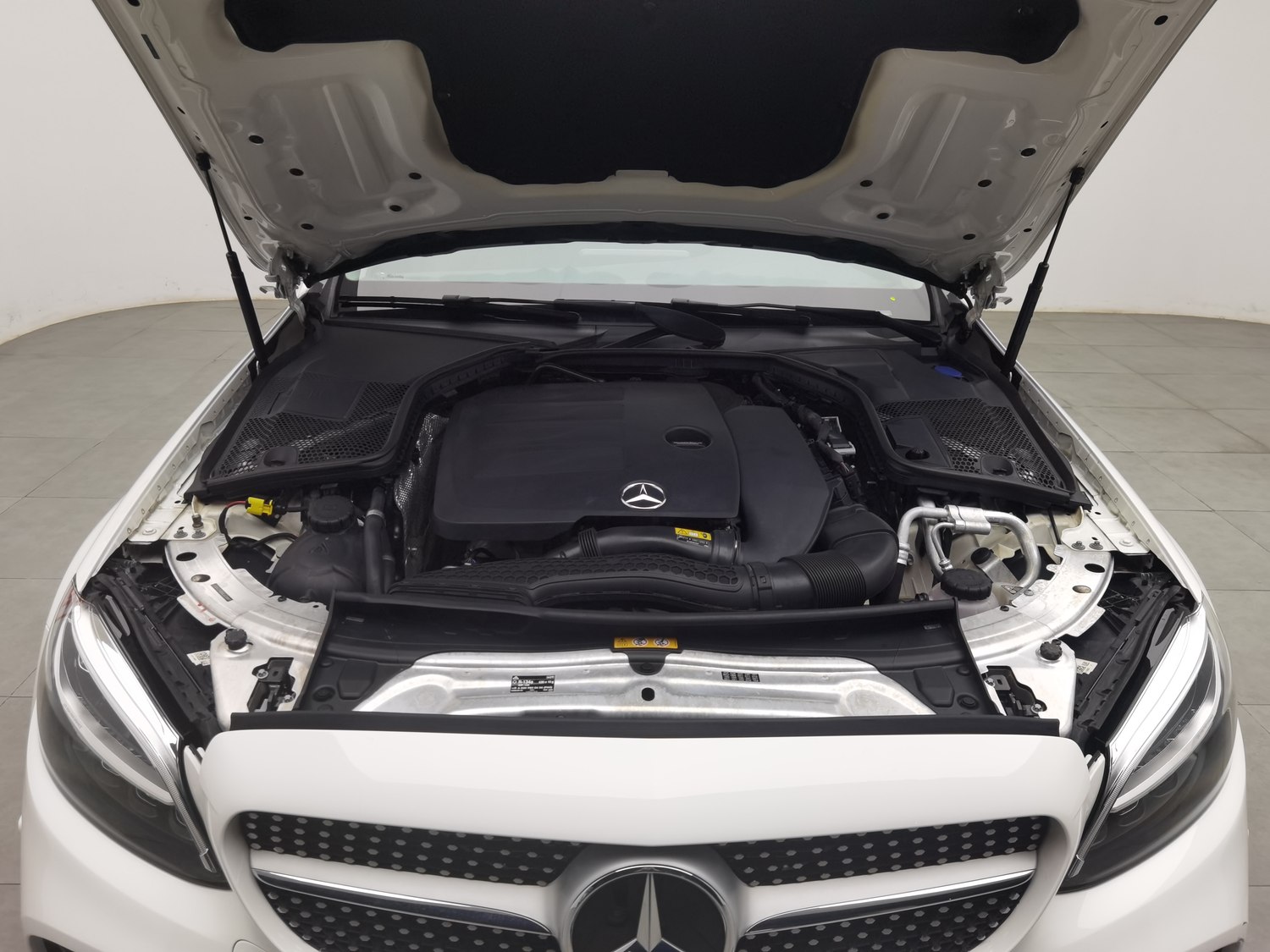 Used Mercedes-Benz C-Class 2019 1.5 AT
