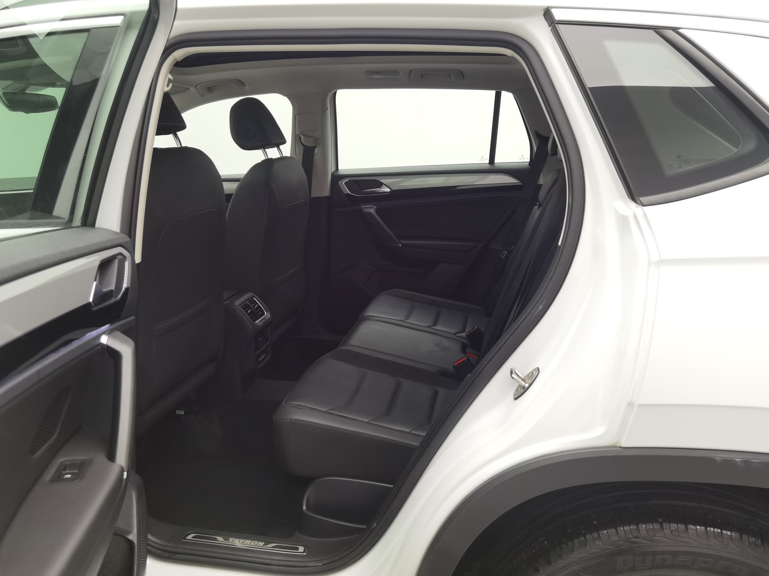 Used Volkswagen Tayron 2020 2.0 AT