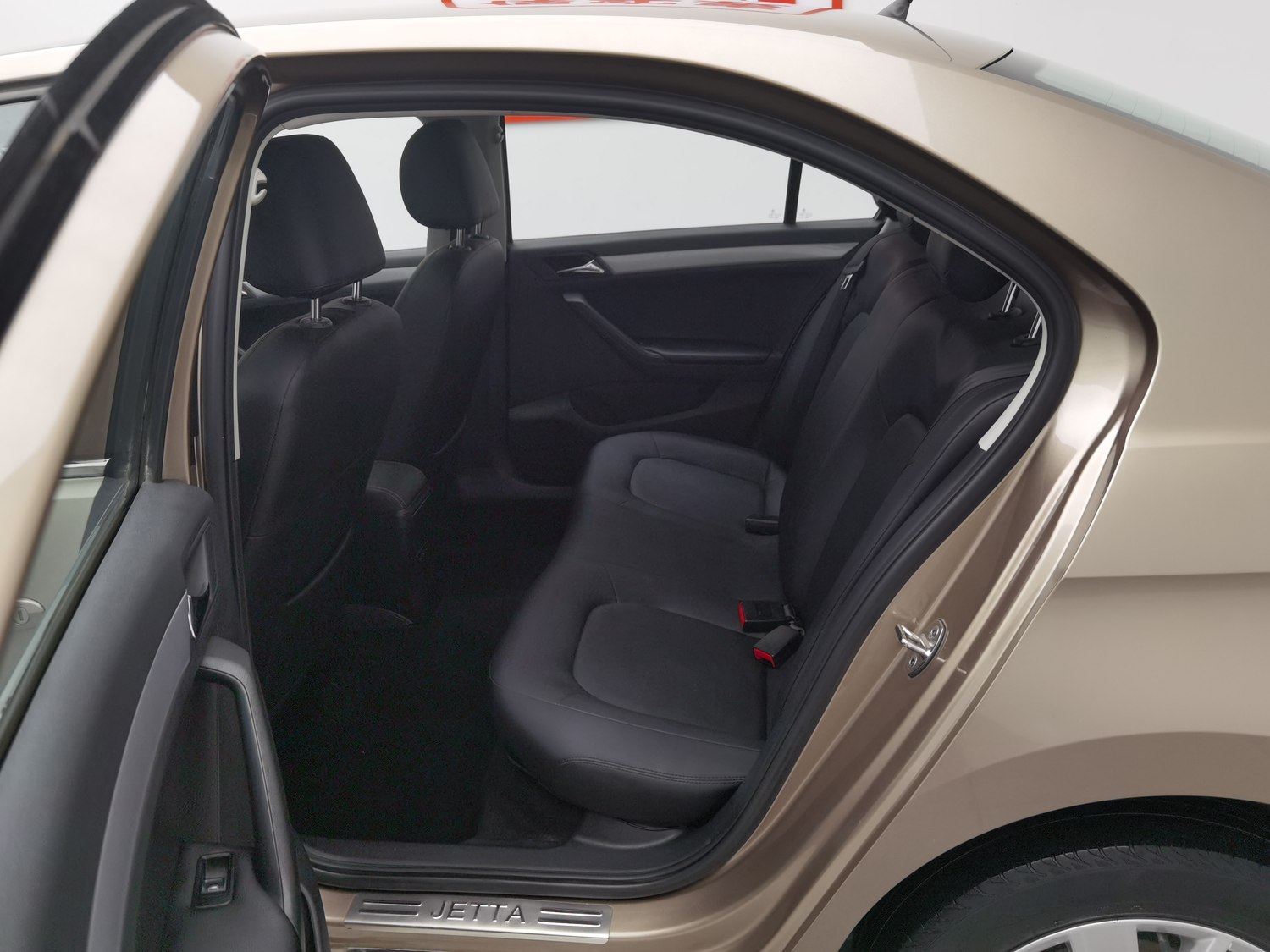Used Volkswagen Jetta 2015 1.6 MT