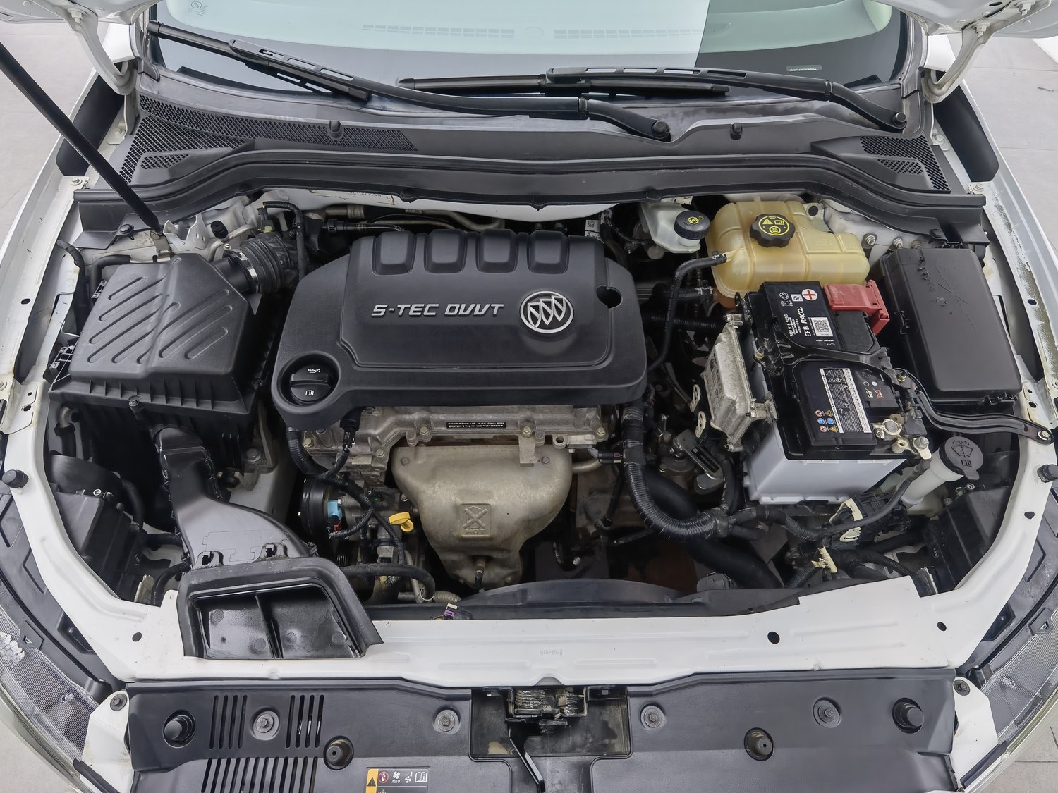 Used Buick Excelle 2016 1.5 MT