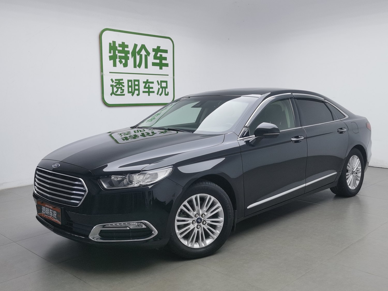 Used Ford Taurus 2015 2.0 AT