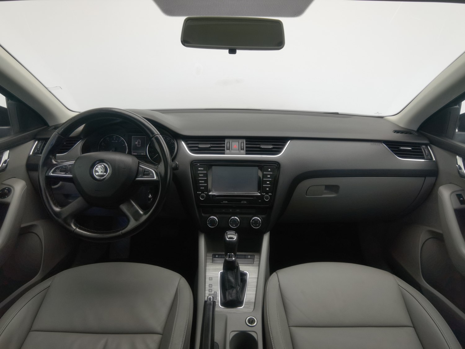 Used Skoda Octavia 2015 1.6 AT