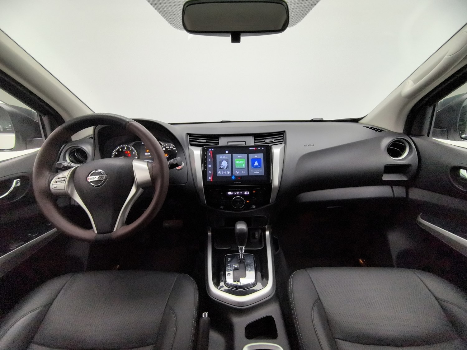 Used Nissan Terra 2020 2.5 AT