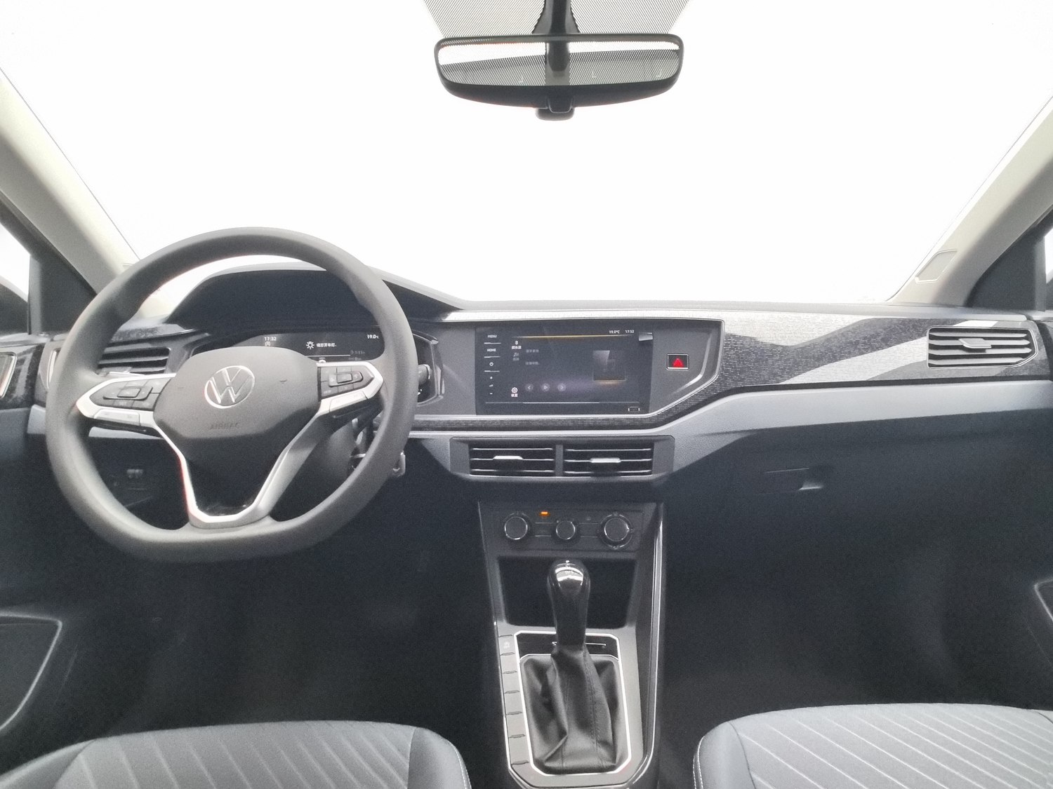 Used Volkswagen Lavida 2025 1.5 AT