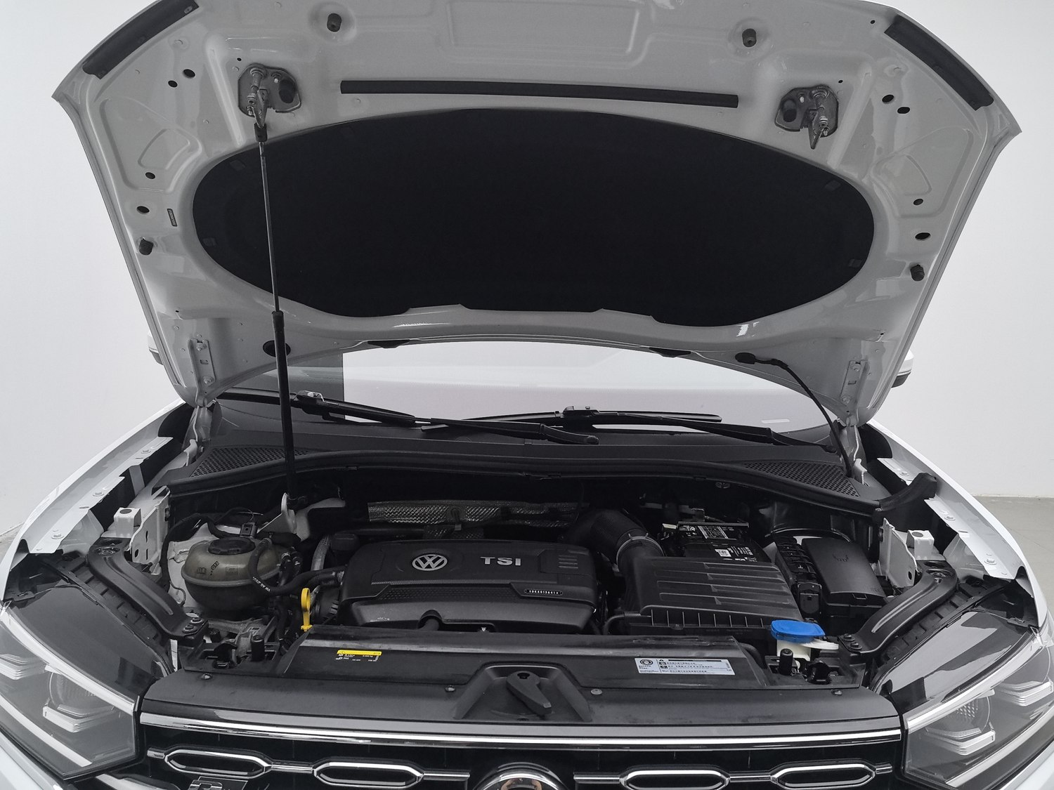Used Volkswagen Tayron 2019 2.0 AT