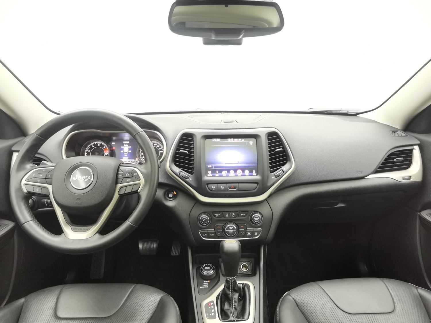 Used Jeep Cherokee 2017 2.4 AT