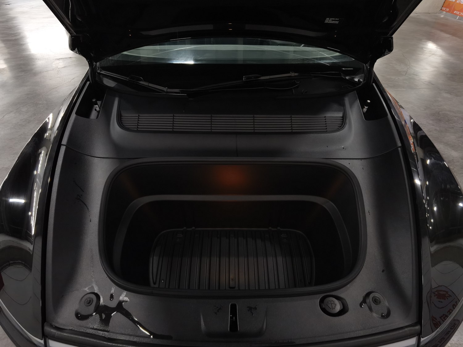 Used Tesla Model Y 2025