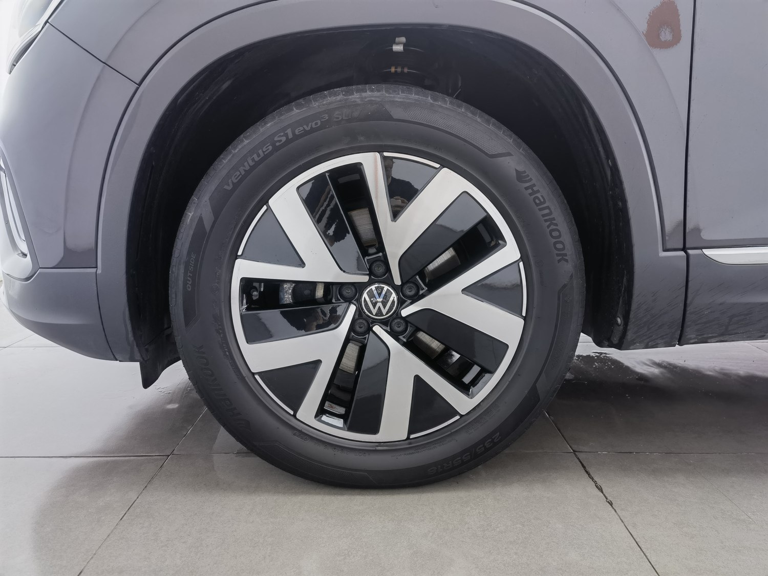 Used Volkswagen Tayron 2023 2.0 AT