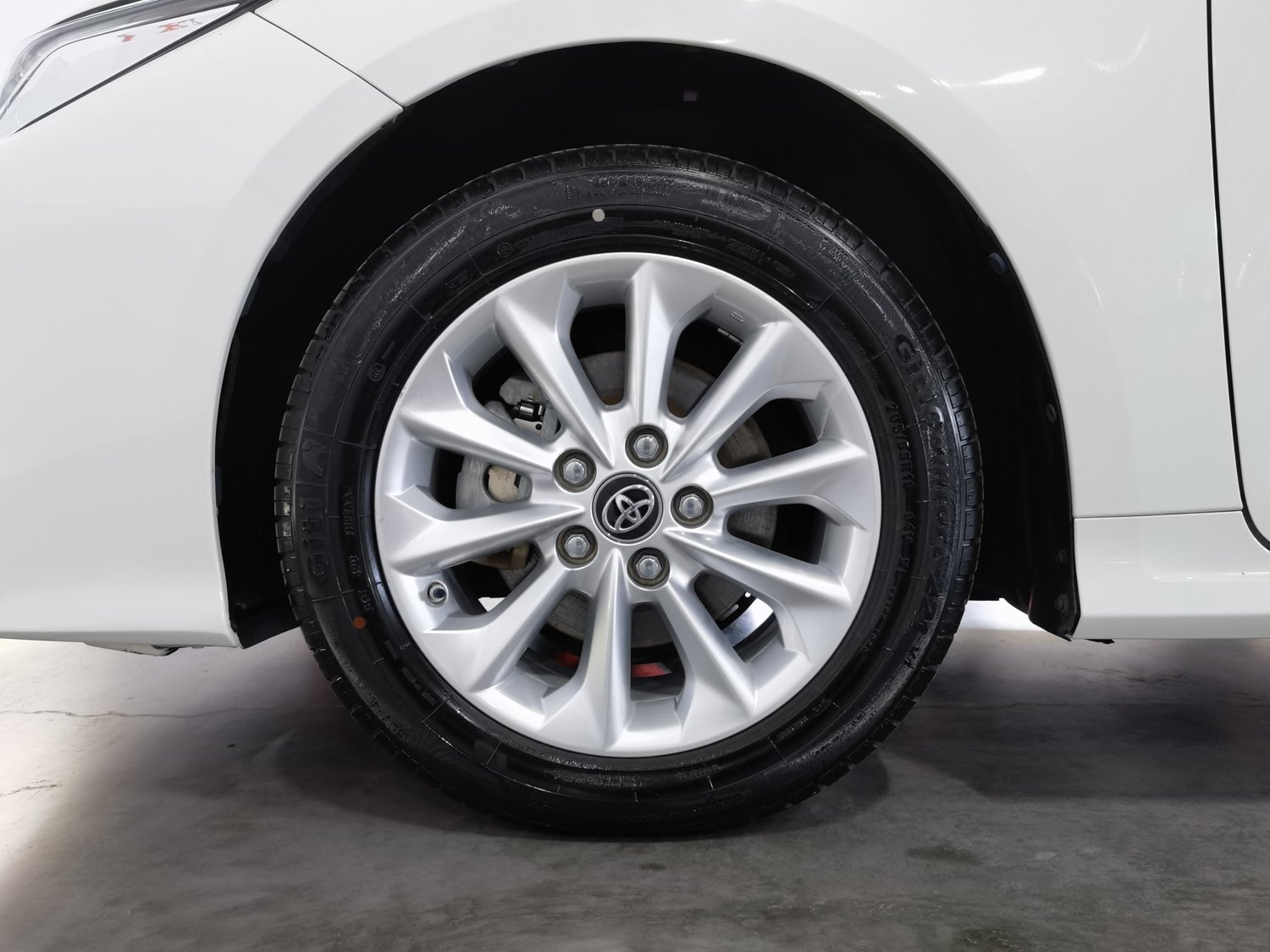 Used Toyota Corolla 2021 1.8 AT