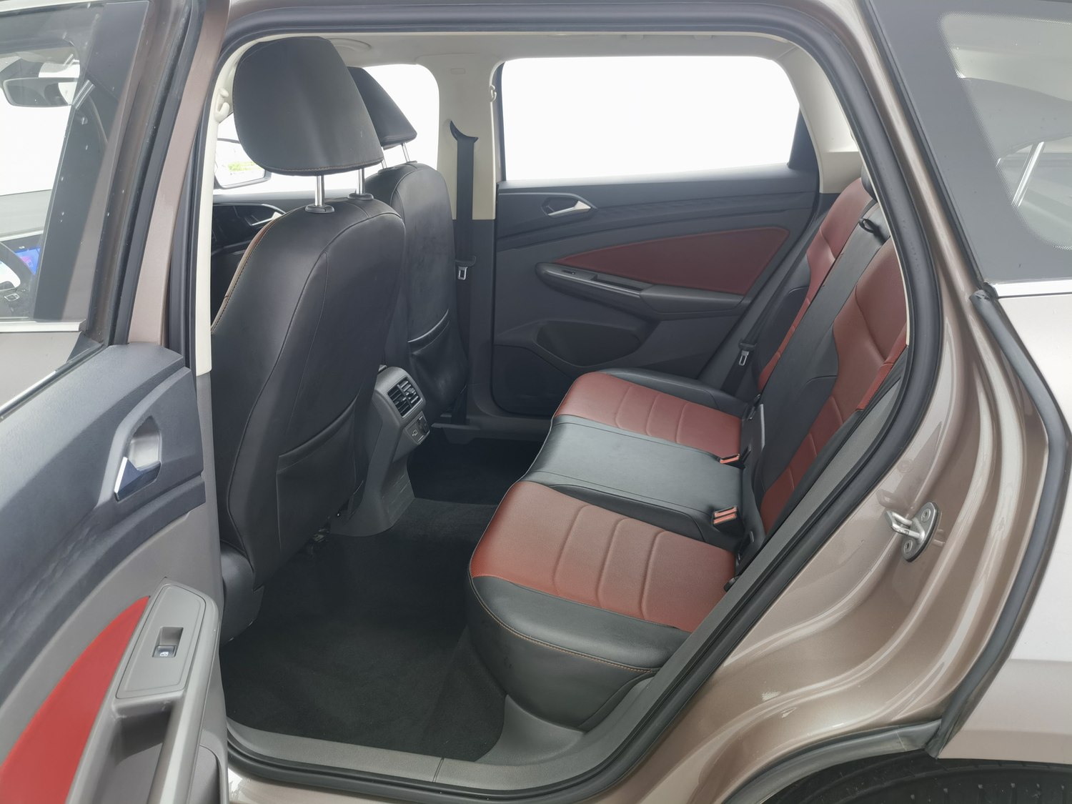 Used Jetta VS7 2020 1.4 AT