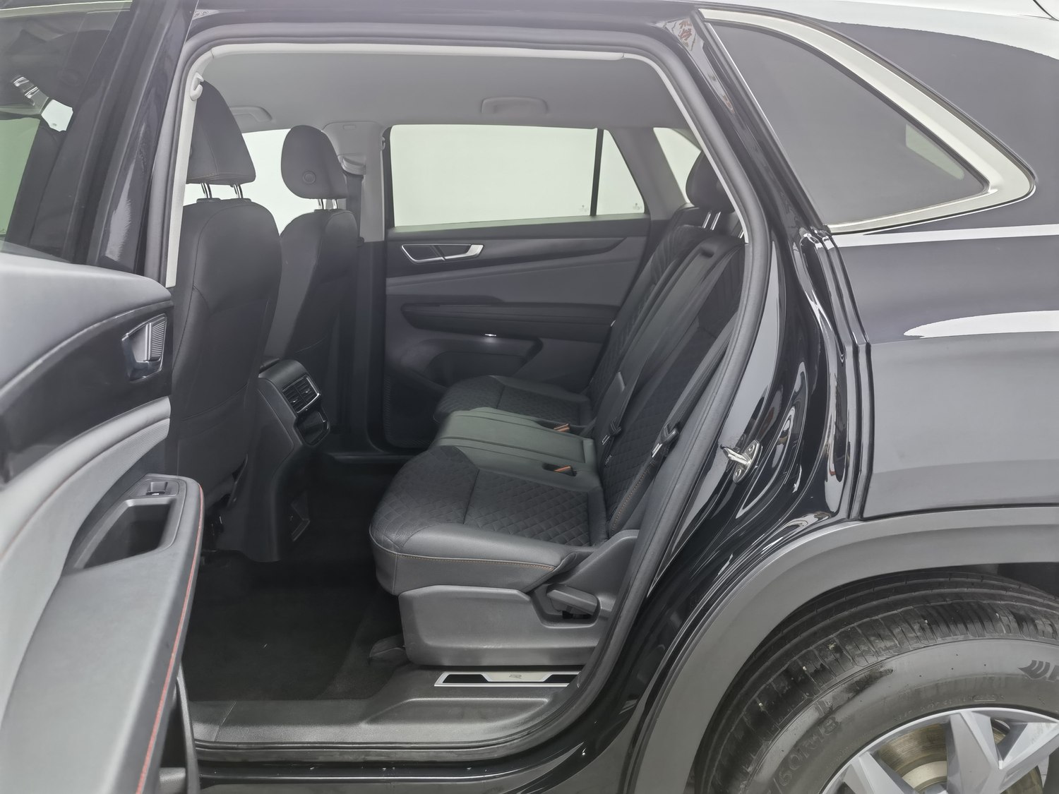 Used Volkswagen Teramont X 2023 2.0 AT