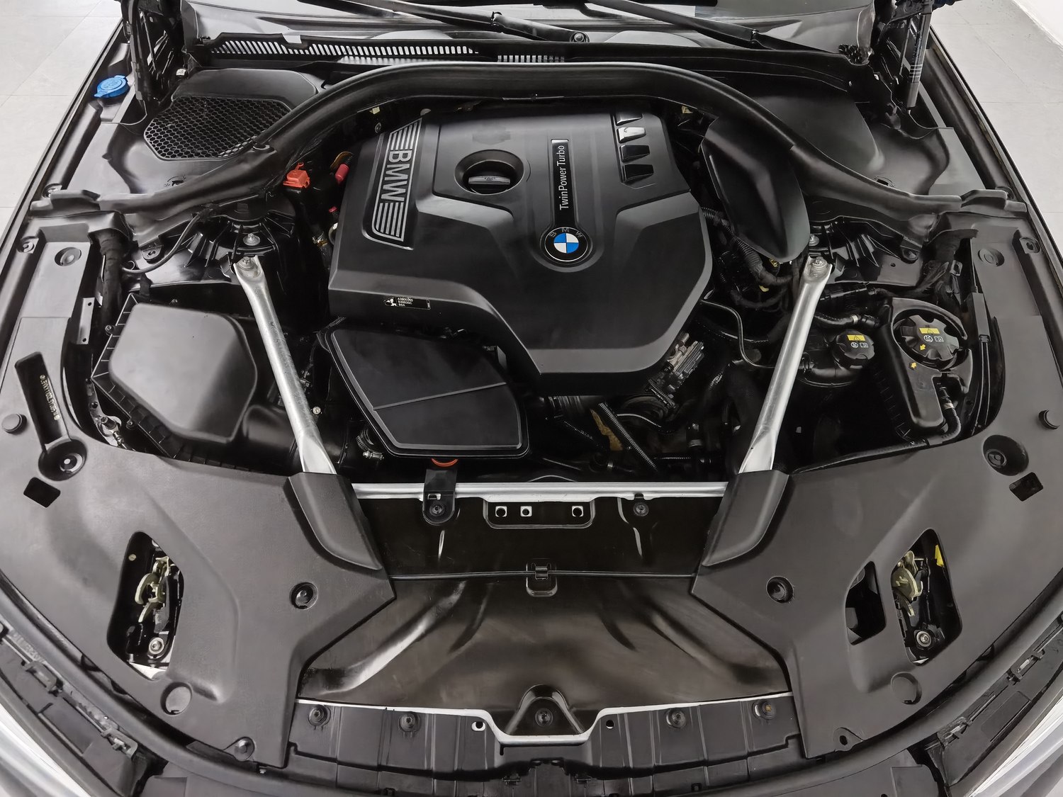 Used BMW THE5 2020 2.0 AT